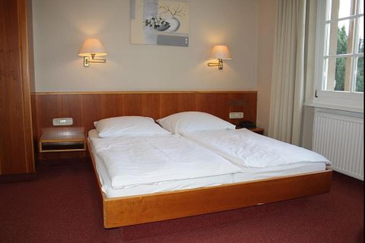 Hotel & Restaurant Weinberg Baden-Baden Ngoại thất bức ảnh